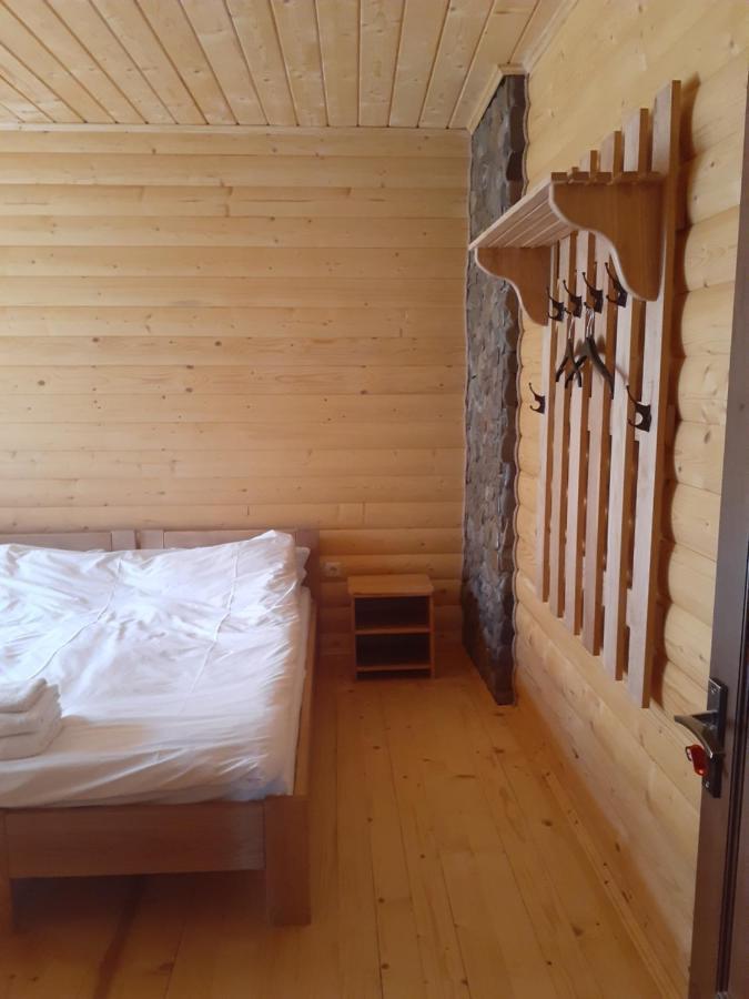 Біла Хата Appartement Iltsi Buitenkant foto