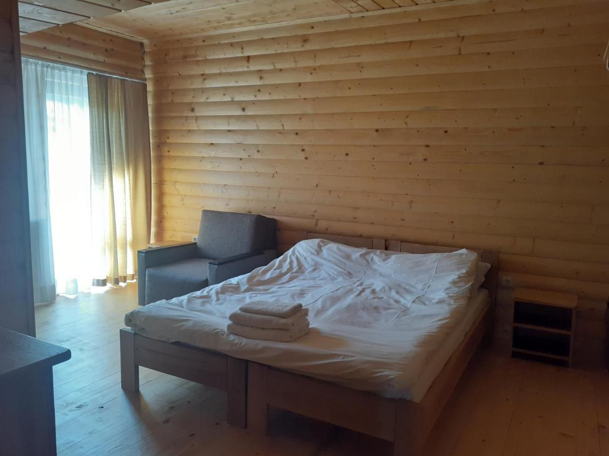 Біла Хата Appartement Iltsi Buitenkant foto