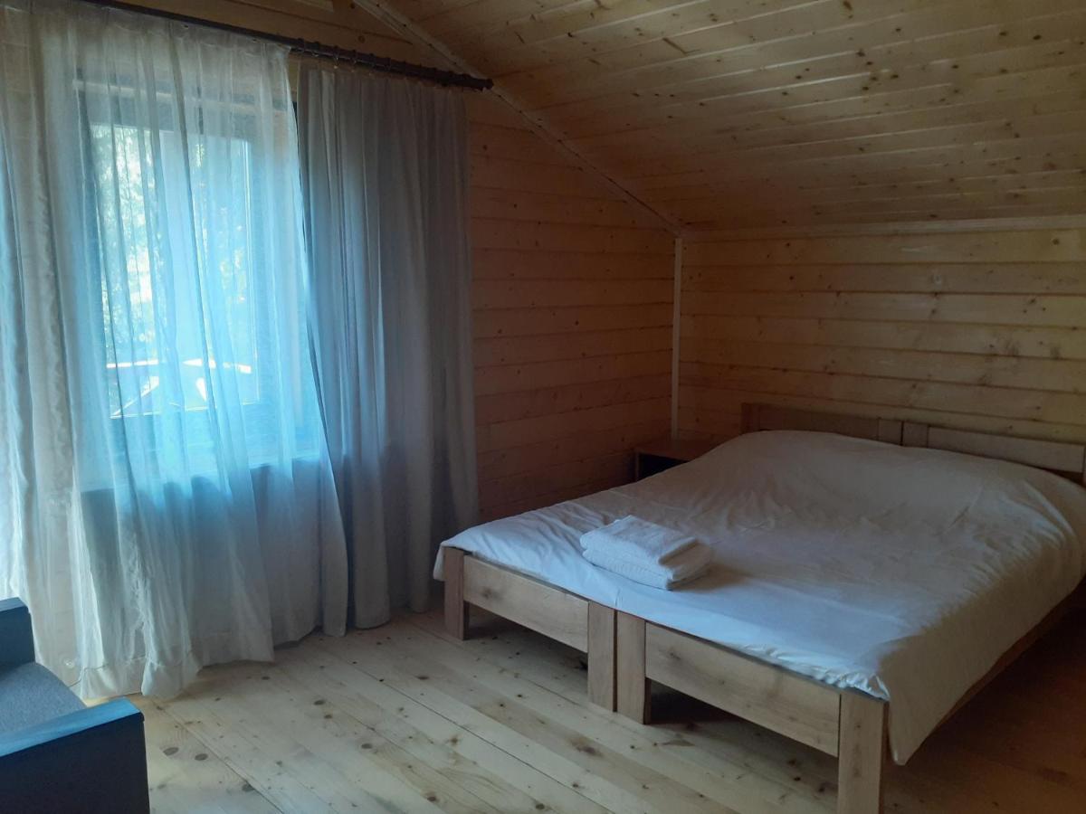Біла Хата Appartement Iltsi Buitenkant foto