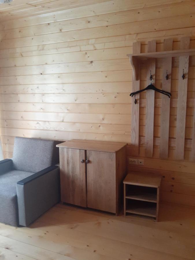 Біла Хата Appartement Iltsi Buitenkant foto