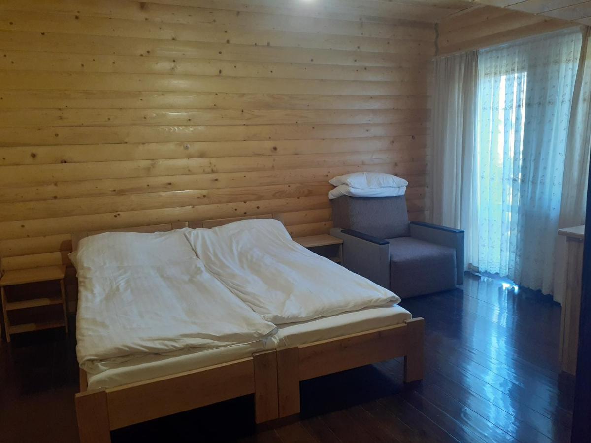 Біла Хата Appartement Iltsi Buitenkant foto